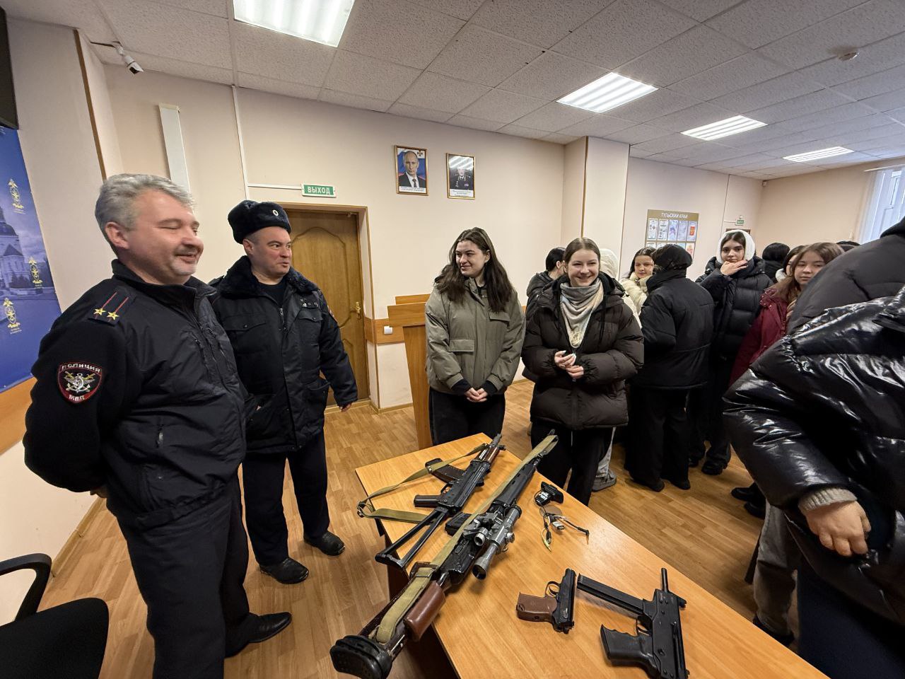 В преддверии мужества: студенты прикоснулись к истории правопорядка на станции Тула